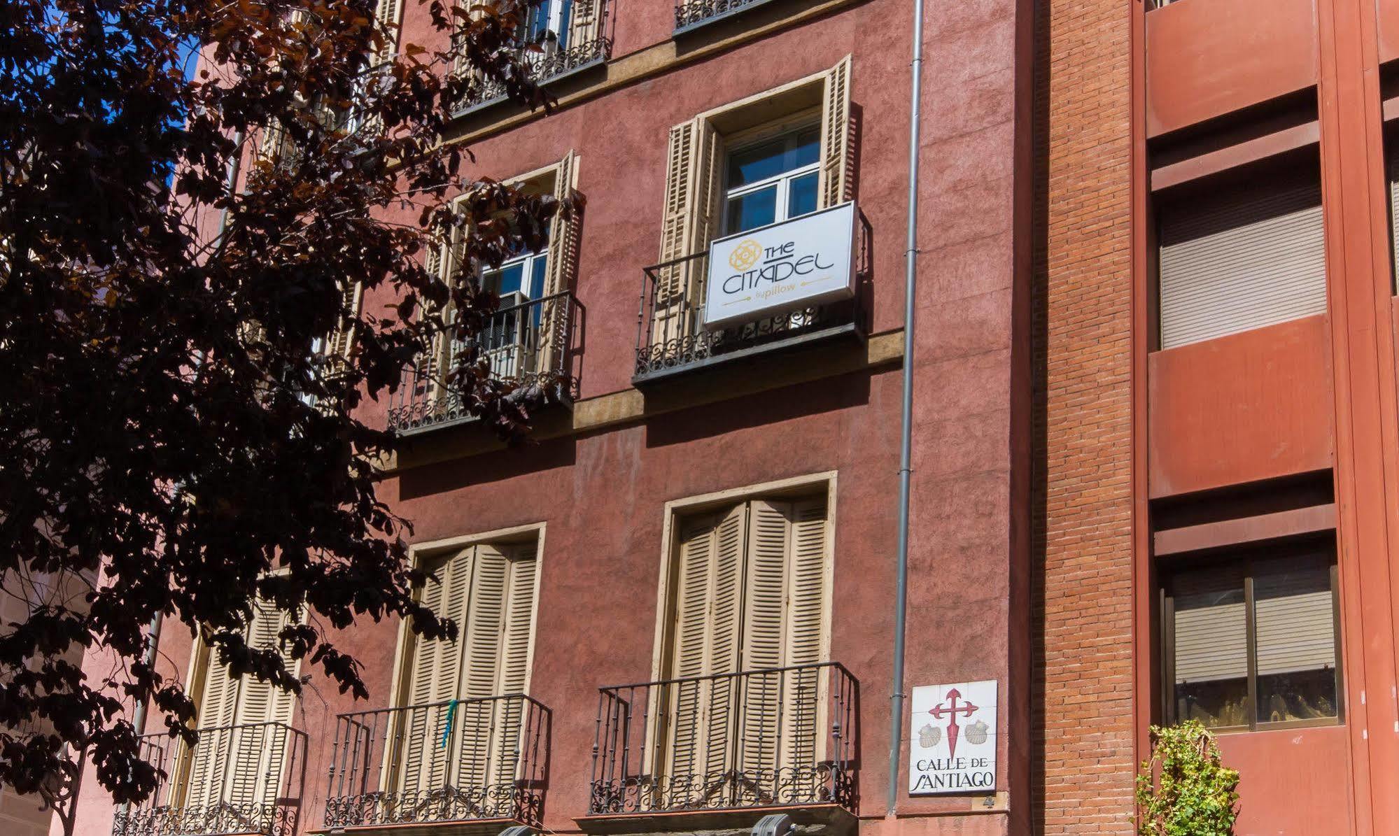 Bypillow The Citadel Hotel Madrid Exterior photo